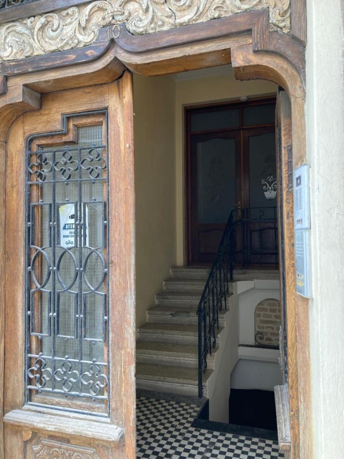 Hotel Garsoniera Langa Plaja Constanţa Exterior foto
